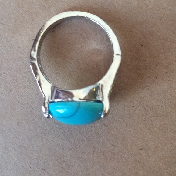 Beautiful Turquoise ring - Picture 4 of 9